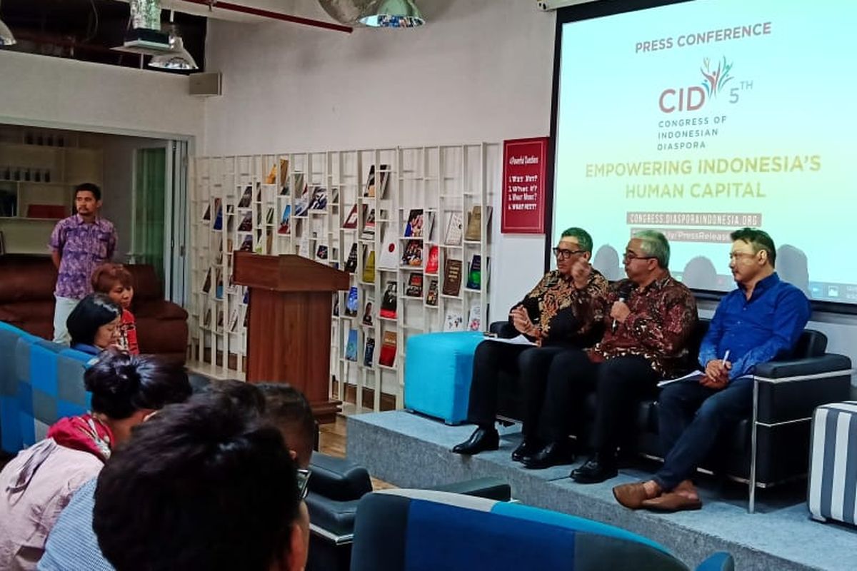 Konferensi pers (5/8/2019) terkait rencana IDN Global menggelar ?The Fifth Congress of Indonesian Diaspora? (CID-5) akan pada 10-13 Agustus 2019 di Jakarta.

