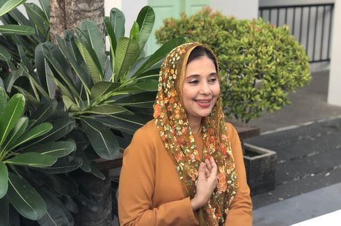 Tak Mau Kreativitas Mati Suri karena Pandemi, Ayu Azhari Rilis Single Baru