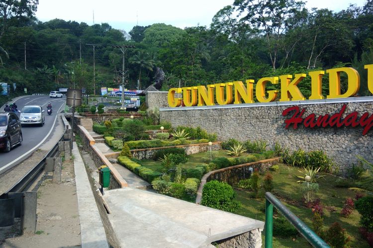 Lokasi ikon Gunungkidul Handayani yang berada di jalur Yogyakarta -Wonosari