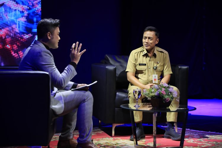 Sekretaris Daerah (Sekda) Kabupaten Bulungan, Risdianto, saat menjadi narasumber dalam program ?KALTARA BICARA? di sebuah stasiun televisi nasional, Senin (29/9/2025).