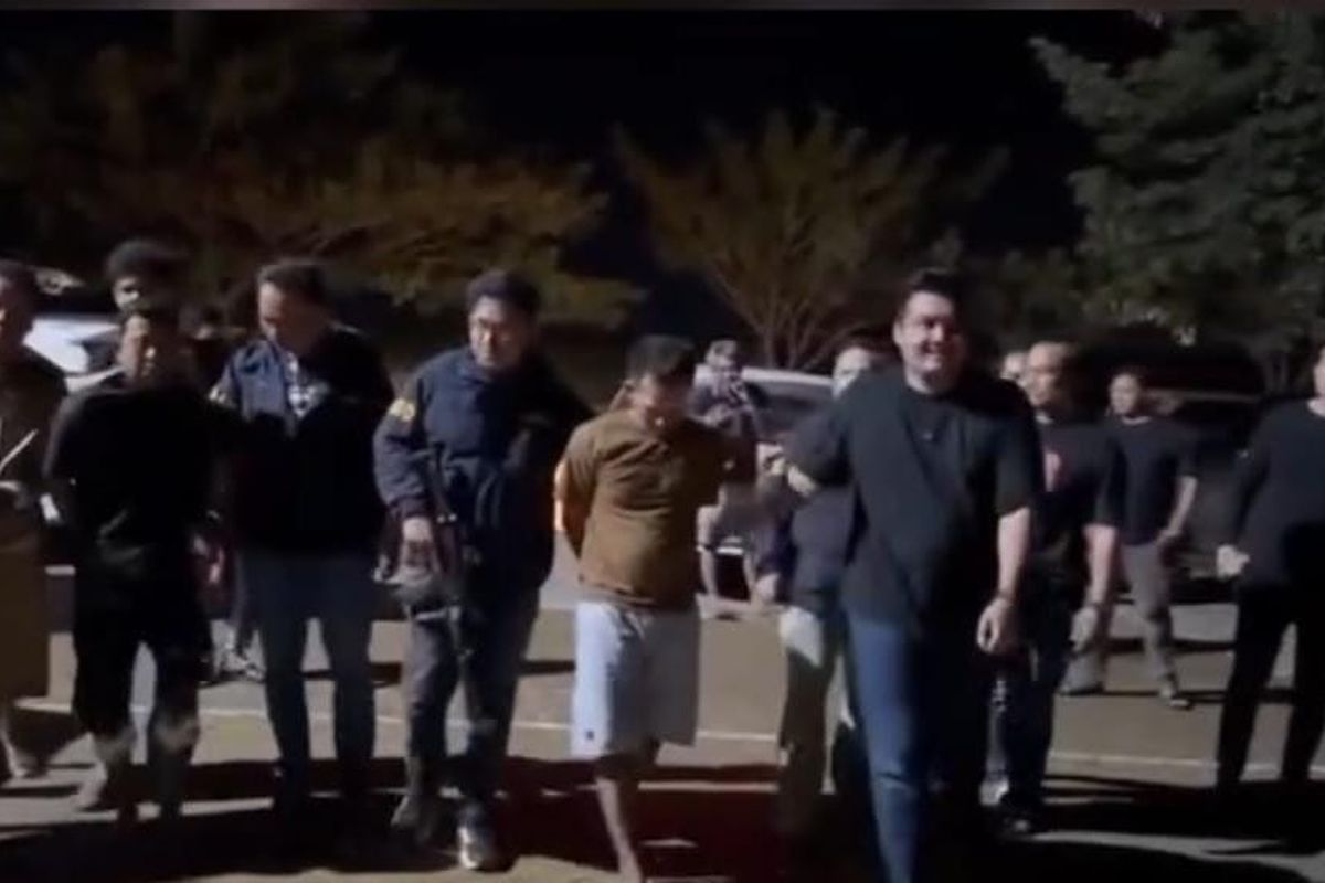 Polisi menangkap 3 buronan perampok asal Lampung di Kabupaten Batubara, Sumatera Utara, Selasa (19/2/2026).