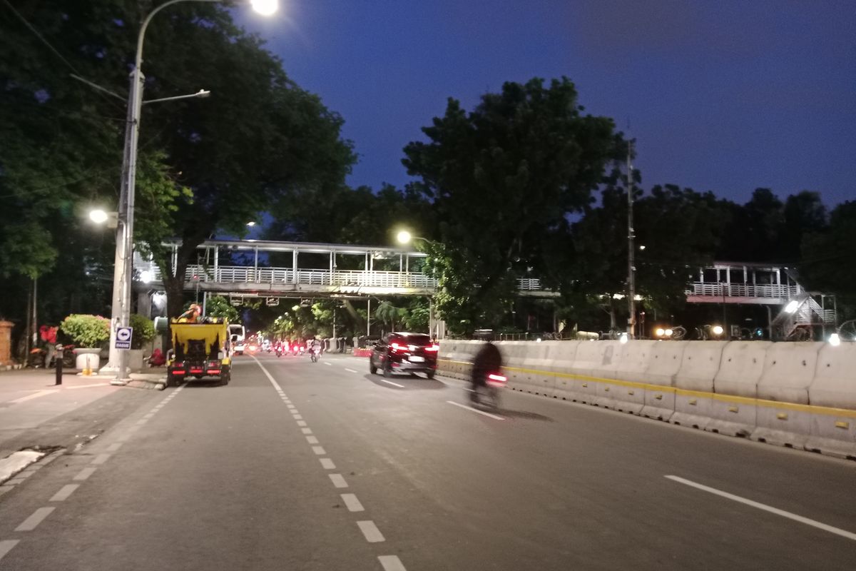 Massa Aksi 411 Bubar, Jalan Medan Merdeka Barat Sudah Bisa Dilalui Kendaraan