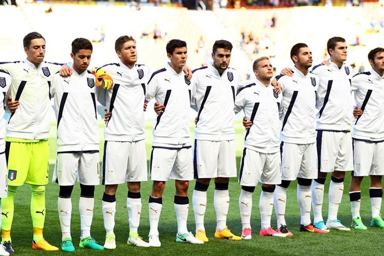 Susunan starter tim nasional (timnas) Italia saat melawan Uruguay pada perebutan tempat ketiga Piala U-20 2017 di Suwon World Cup Stadium, Minggu (11/6/2017).