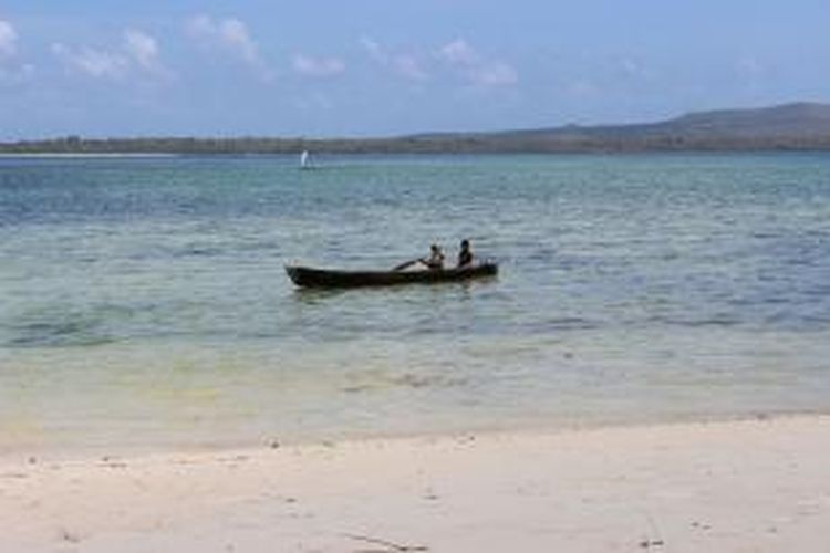 Pantai Hu'untete, Desa Kulati, Wakatobi, Sulawesi Tenggara