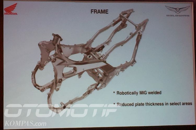 Honda Gold Wing 2018, pakai rangka baru.