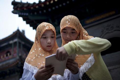 China Balas Sanksi 9 Warga Inggris dan 4 Lembaga Soal Tuduhan Muslim Uighur di Xinjiang