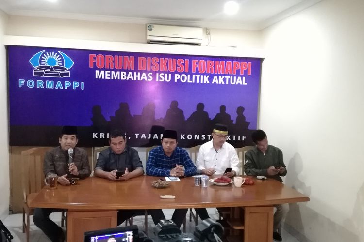 Forum Diskusi Formappi Membahas Isu Politik Aktual, di kantor Formappi, Jakarta, Jumat (24/1/2020).