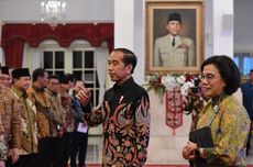 Dampingi Jokowi, Sri Mulyani Serahkan DIPA dan TKD APBN 2024 secara Digital