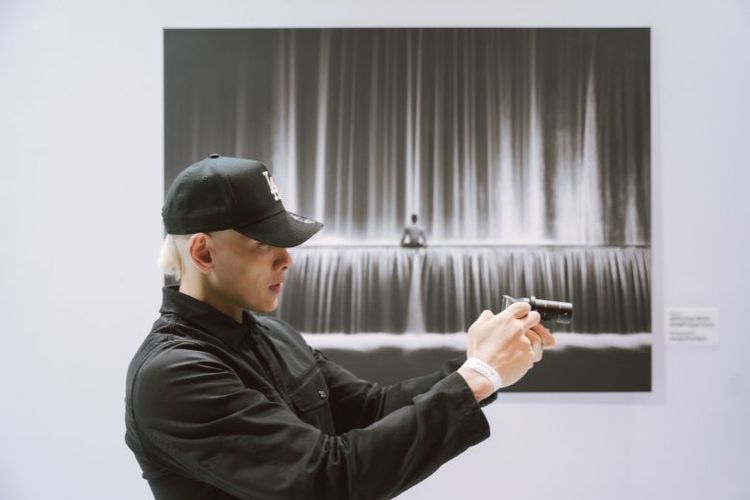 OPPO Find X9 Pro dengan Teleconverter.