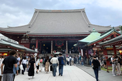 Dari Serabi hingga Omikuji, Wisatawan Indonesia Kini Bisa Bayar Pakai QRIS di Jepang