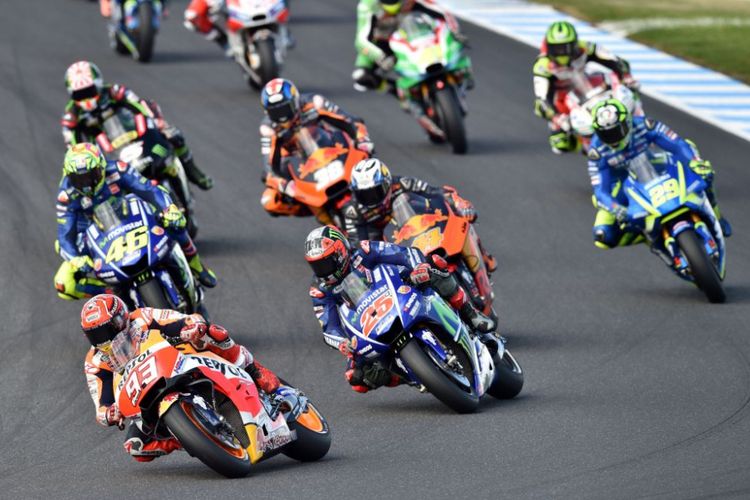 Marc Marquez (93) memimpin di GP Australia yang berlangsung di Sirkuit Phillip Island, Minggu (22/10/2017).