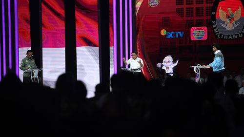 Debat Cawapres: Muhaimin dan Mahfud Bicara Kebijakan dan Visi-Misi, Gibran Merendahkan Diri 