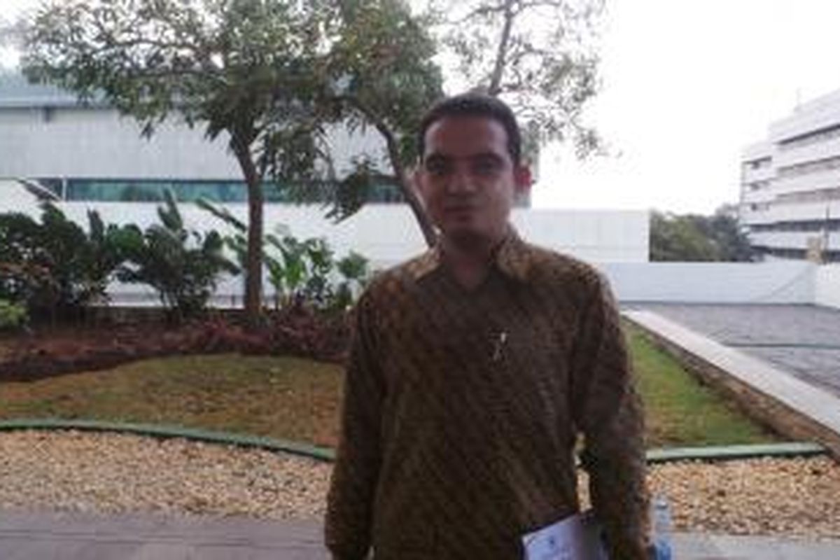 Jadi Anggota Termuda, Apa yang Ingin Diperjuangkan Ade di Senayan?