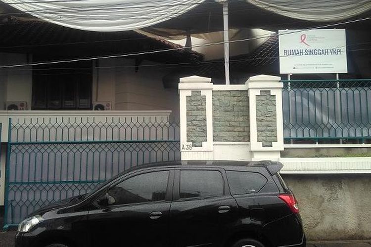 Rumah Singgah Yayasan Kanker Payudara Indonesia di kawasan Slipi, Jakarta Barat.