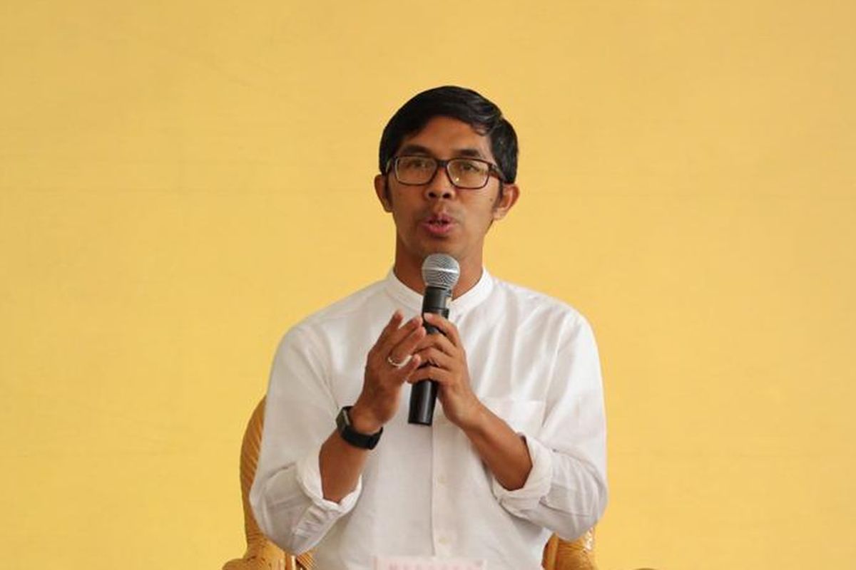 Penulis Ahmad Fuadi