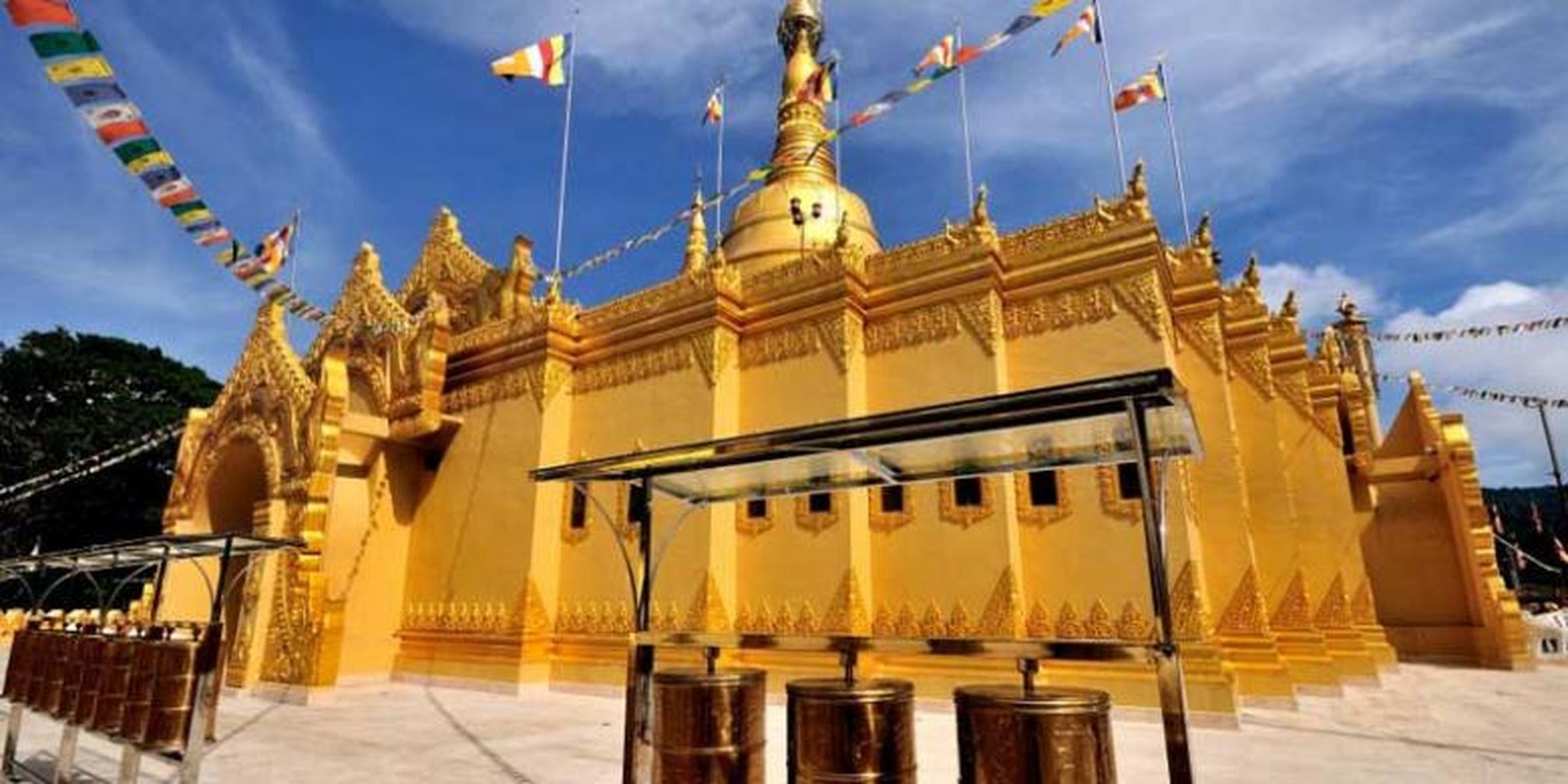 Pagoda Tertinggi Dan Termegah Di Indonesia