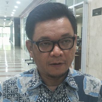 Juru Bicara Tim Kampanye Nasional pasangan Joko Widodo-Maruf Amin (TKN) Ace Hasan Syadzily saat ditemui di Kompleks Parlemen, Senayan, Jakarta, Senin (25/3/2019).