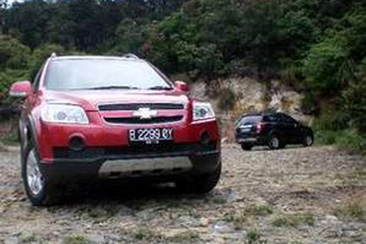 Chevrolet Captiva Diesel dan bensin saat sampai di kawah Putih, Ciwidey, Jawa Barat