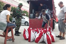 Dikawal Tentara, Distribusi Bantuan ke Pengungsian Semakin Lancar