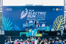 PLN Electric Run 2025 Sukses Digelar, Rikki Martin Juara Half Marathon Putra