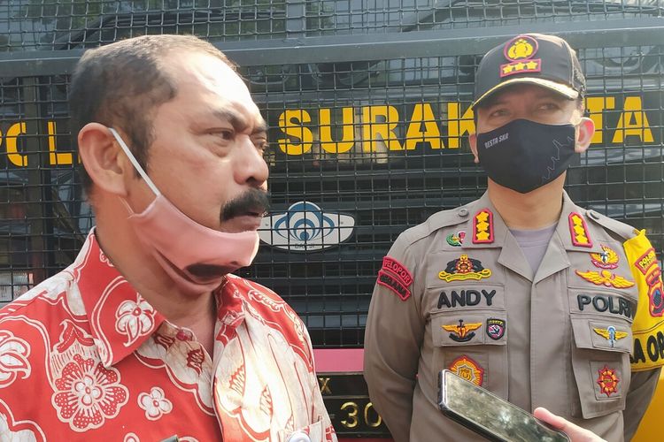 Wali Kota Solo, FX Hadi Rudyatmo bersama Kapolresta Solo Kombes Pol Andy Rifai di Balai Kota Solo, Jawa Tengah, Selasa (14/7/2020).