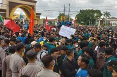 Demo Tolak Kenaikan Harga BBM di Bengkulu Berujung Bentrok, 15 Mahasiswa Diamankan Polisi