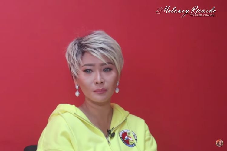 Penyanyi dangdut Inul Daratista