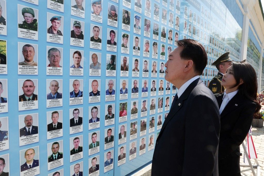 Rangkuman Hari Ke-507 Serangan Rusia ke Ukraina: Yoon Suk Yeol Mendadak Temui Zelensky, Putin Bicara Kesepakatan Biji-bijian