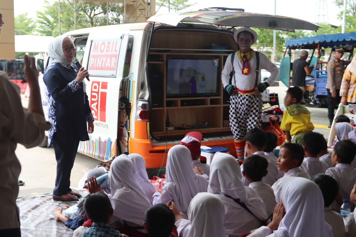Kolaborasi Askrindo–KemenPPPA Sentuh Ibu dan Anak Pesisir Muara Angke