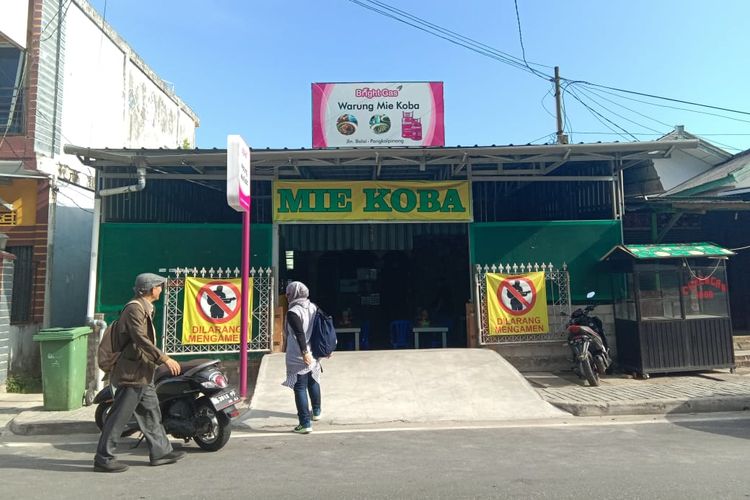 Mie Koba Iskandar di Pangkal Pinang, Bangka. 