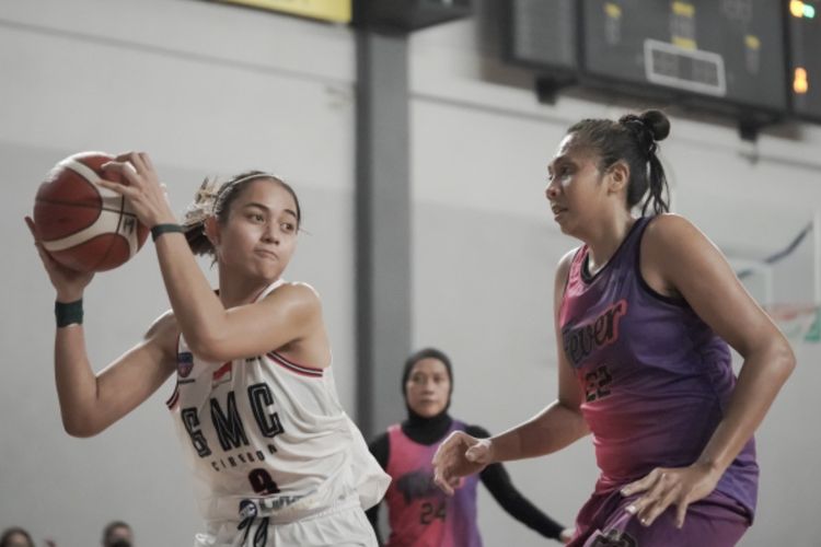 Surabaya Fever memenangi laga atas GMC 60-55 pada  perhelatan GoBasket.id: Women Basketball Open Tournament 2022, Senin (24/1/2022).
