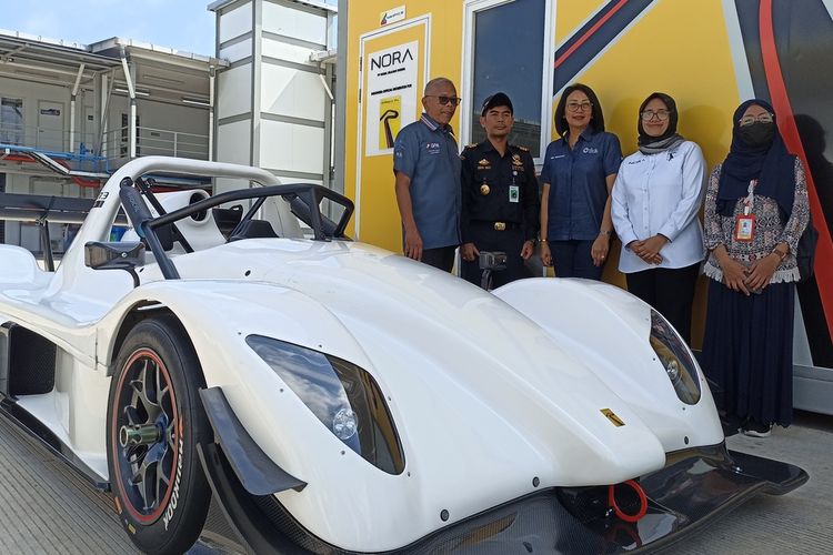 Mobil balap Radical type SR3 XXR yang akan menambah event sport tourism di Mandalika