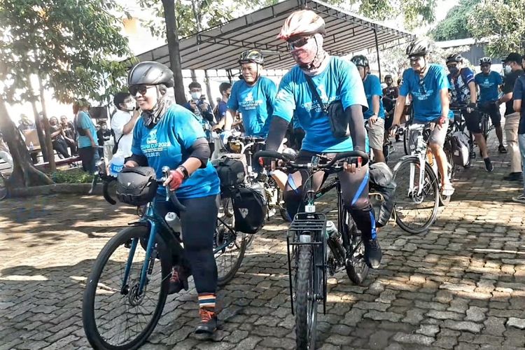 KG Cyclist membuka keseruan  Ajang Okahraga Terbesar Kompas Gramedia, Oetama Cup 2022. Oetama Cup 2022 secara resmi dibuka pada Senin (12/9/2022) sore WIB.