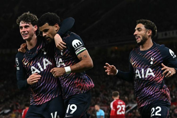Tottenham Krisis, De Zerbi Gembleng Tim, Ponsel Dibatasi