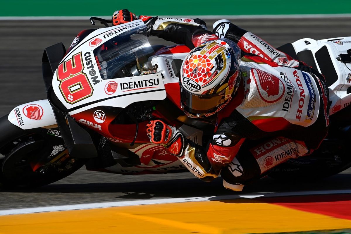 Takaaki Nakagami saat berlaga di MotoGP Teruel. (Photo by PIERRE-PHILIPPE MARCOU / AFP)