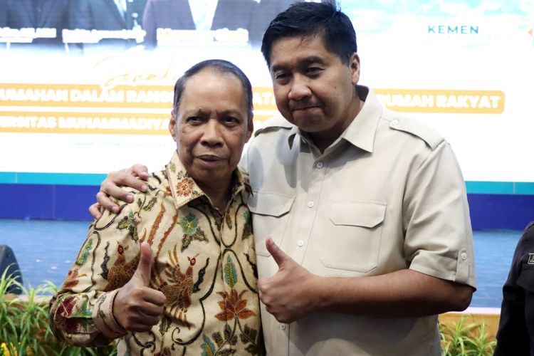 Menteri PKP Maruarar Sirait atau Ara saat bertemu dengan Rektor Universitas Muhammadiyah Sumatera Utara (UMSU) saat ini adalah Prof. Dr. Agussani, M.AP.  di kampus UMSU, Medan, Rabu (8/10/2025).