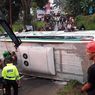 Tak Kuat Menanjak, Bus Rombongan Wisatawan Asal Sleman Terguling di Karanganyar