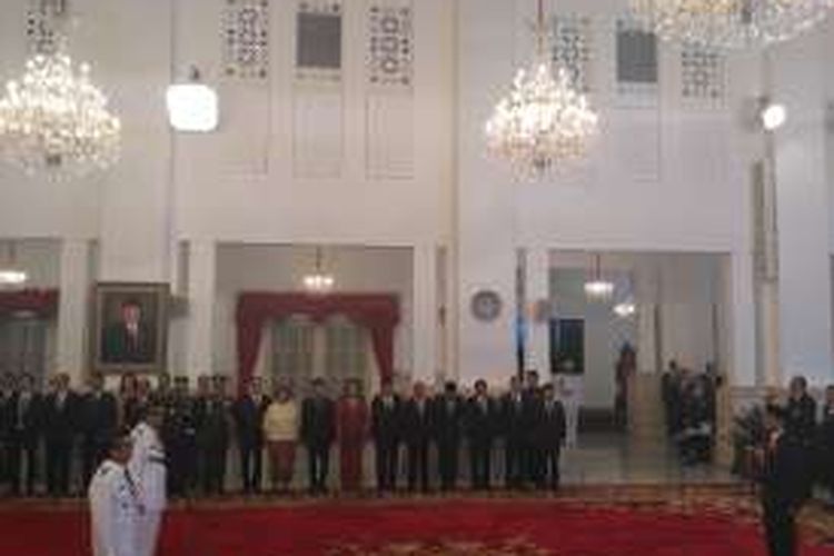 Presiden Jokowi melantik Gubernur dan Wakil Gubernur Sulteng di Istana Negara Jakarta, Kamis (16/6/2016).