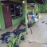 Saat Tumpukan Batu Bara Terbawa Banjir ke Halaman Rumah Warga di Samarinda