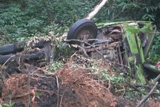 Kecelakaan Truk di Tikungan Sitinjau Lauik, Sopir Hilang, Pencarian Terkendala Medan yang Sulit  