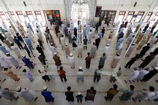 Wali Kota Beri Kelonggaran, Hari Ini Masjid Agung Batam Gelar Shalat Jumat Berjemaah