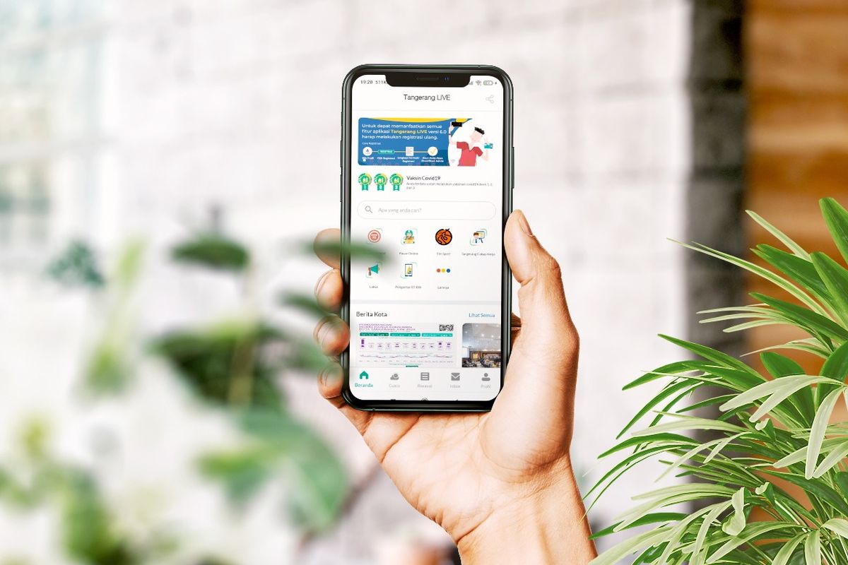 Tangerang LIVE adalah aplikasi super yang mengintegrasikan kebutuhan sehari-hari warga Kota Tangerang dalam satu platform inovatif.