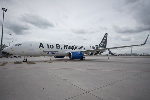 Perusahaan Logistik AirAsia Luncurkan Pesawat Kargo Boeing 737-800 