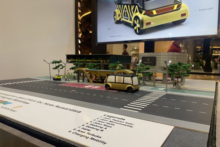  Desain maket transportasi ibu kota baru yang ditampilkan dalam  Nusantara Fair 2024 yang