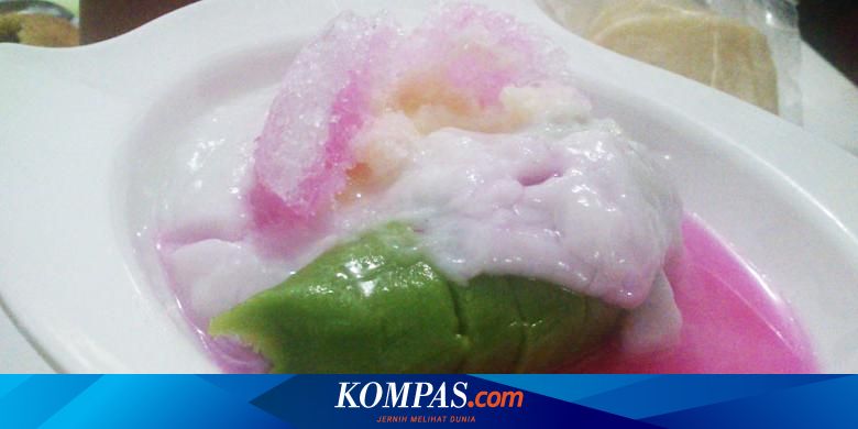 Es Pisang Ijo Menu Andalan Berbuka Puasa Di Makassar