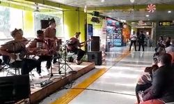 Sambut Pergantian Tahun, Kemenbud Gelar “Pentas Musik Tradisional Ruang Publik”