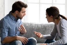 3 Cara Kembalikan Kemesraan Usai Bertengkar dengan Pasangan