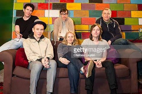 Lirik dan Chord Lagu She’s Losing It - Belle and Sebastian