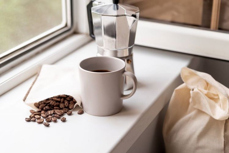 5 kebiasaan minum kopi yang bisa memperpendek umur.