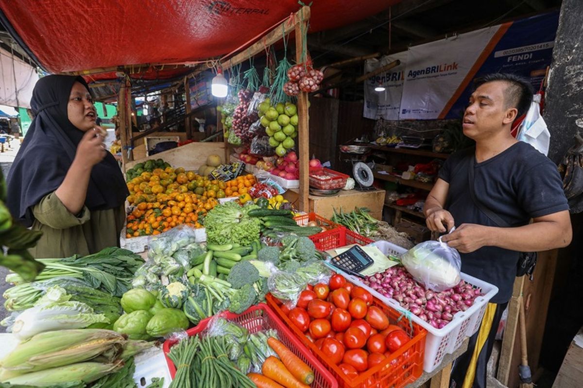 Penurunan ekspansi UMKM juga dipengaruhi oleh turunnya daya beli masyarakat. 